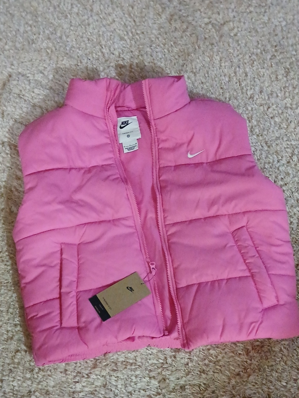 NWT NIKE PUFFER VEST